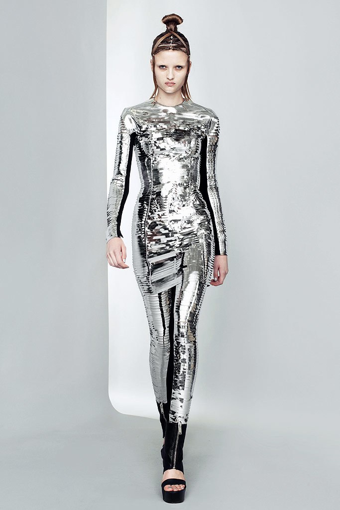 Katie Shillingford Gareth Pugh Intrepid