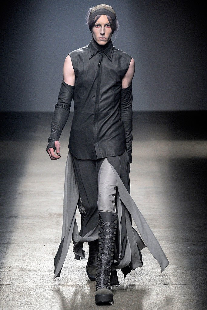 Katie Shillingford | Gareth Pugh | Intrepid