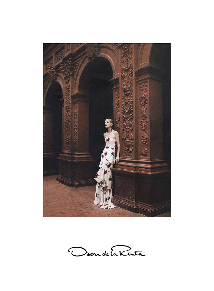 16SS-OscarDeLaRenta-Campaign-AWE-02.jpg