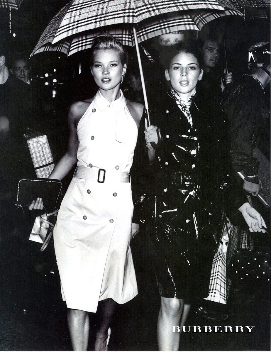 Burberry+2001+017.jpg