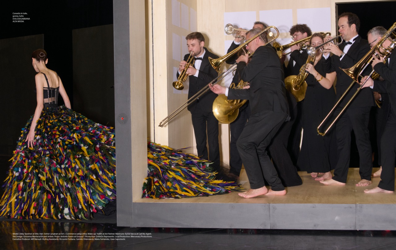 HBI_28_COUTURE_JOHNNY_32P_MA16 Large.jpeg