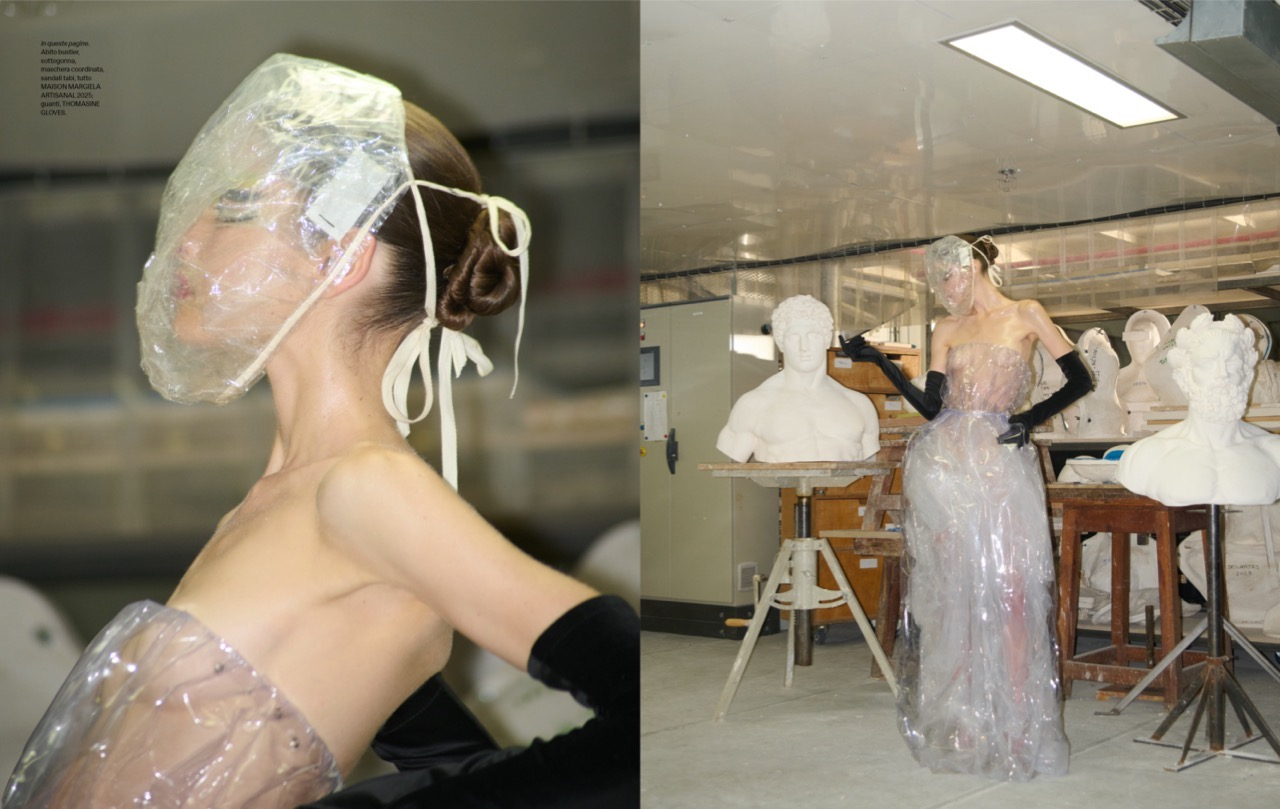 HBI_28_COUTURE_JOHNNY_32P_MA2 Large.jpeg