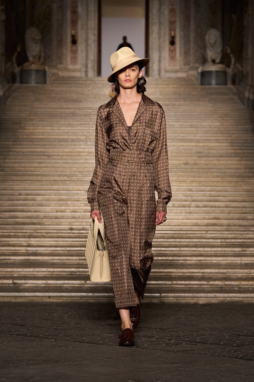 MaxMara_SV_016 Large.jpeg