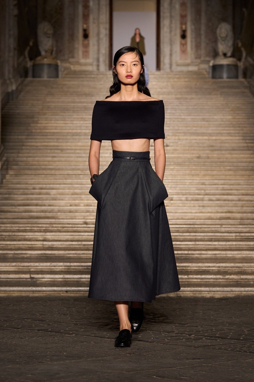 MaxMara_SV_020 Large.jpeg