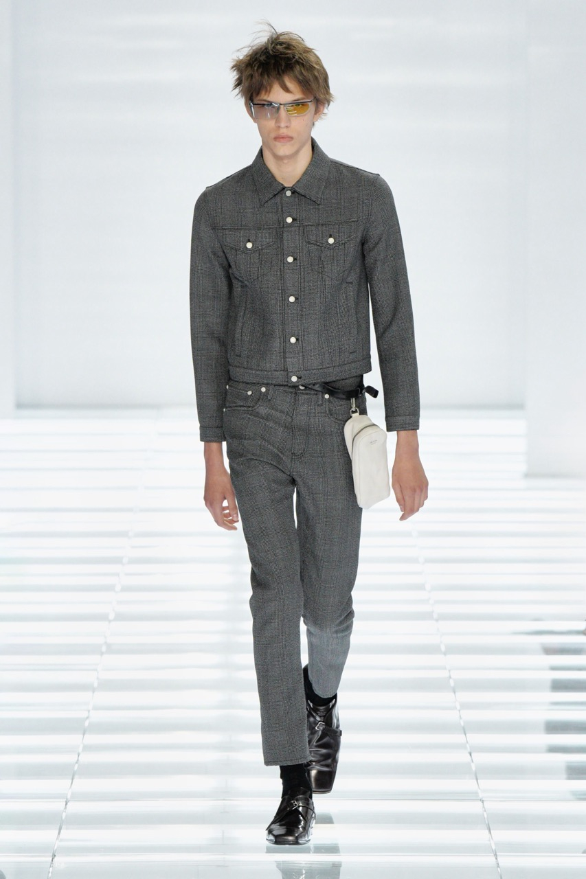 OR_PradaMenswearSS27_LR_29.jpeg