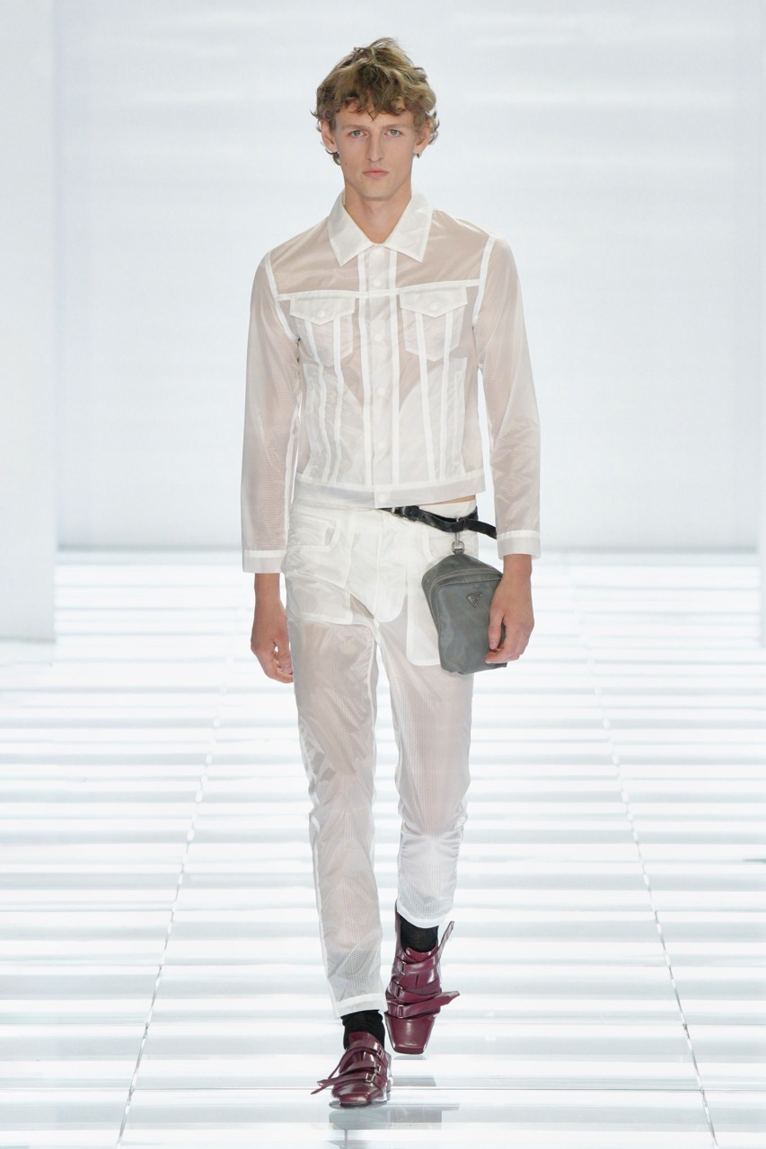OR_PradaMenswearSS27_LR_30.jpeg