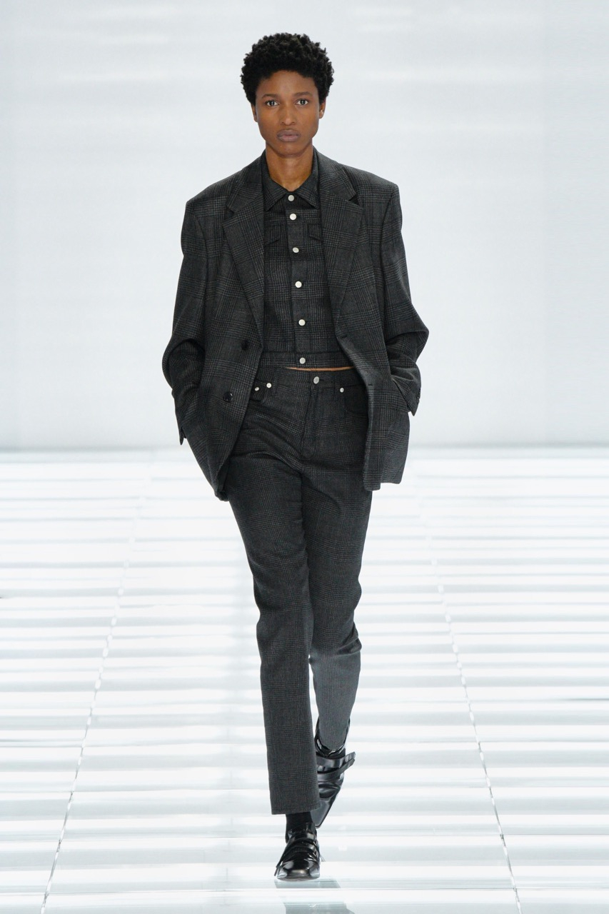 OR_PradaMenswearSS27_LR_31.jpeg
