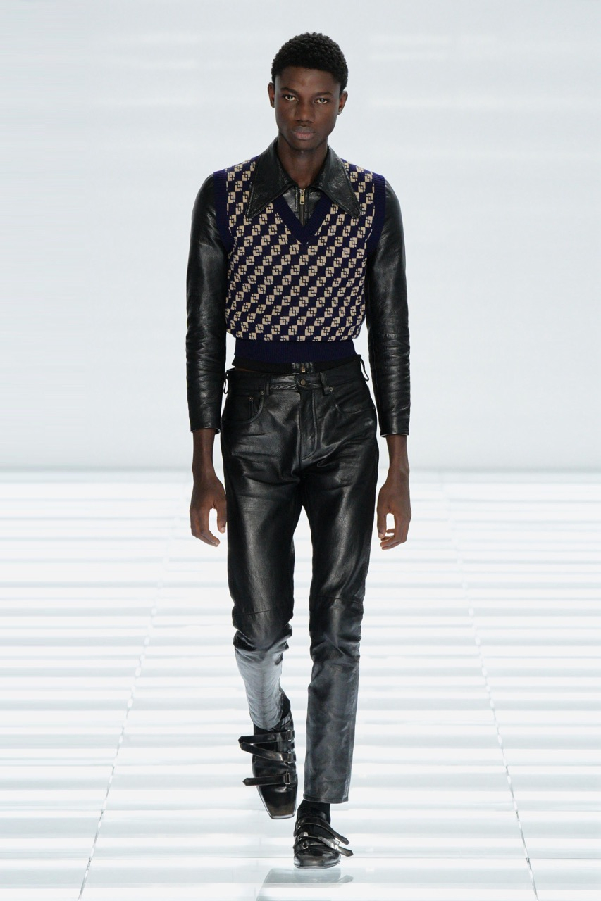 OR_PradaMenswearSS27_LR_6.jpeg