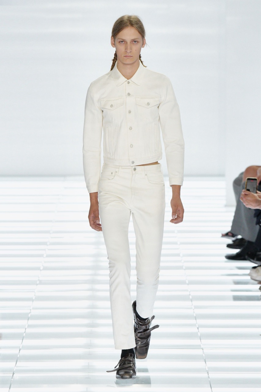 OR_PradaMenswearSS27_LR_8.jpeg