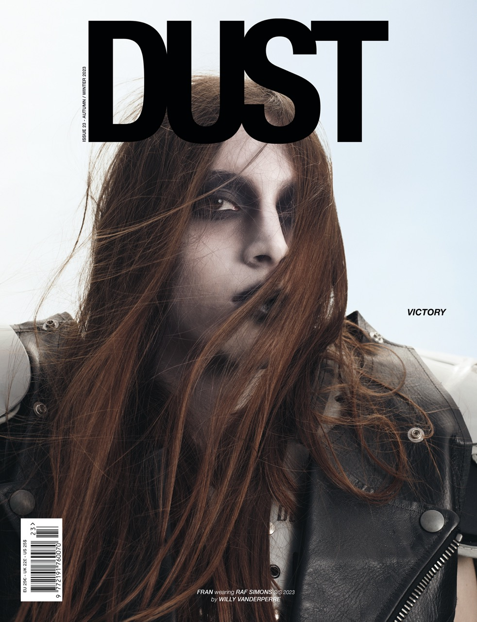 Olivier_Rizzo_DUST_23_COVER_Willy Vanderperre_LOWRES2.jpeg