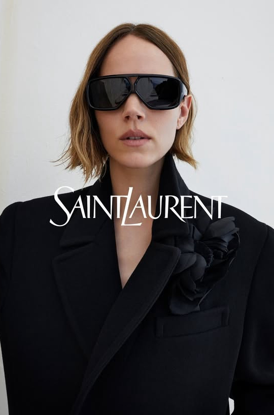 PS_YSL_ADV_Winter22_14.jpg