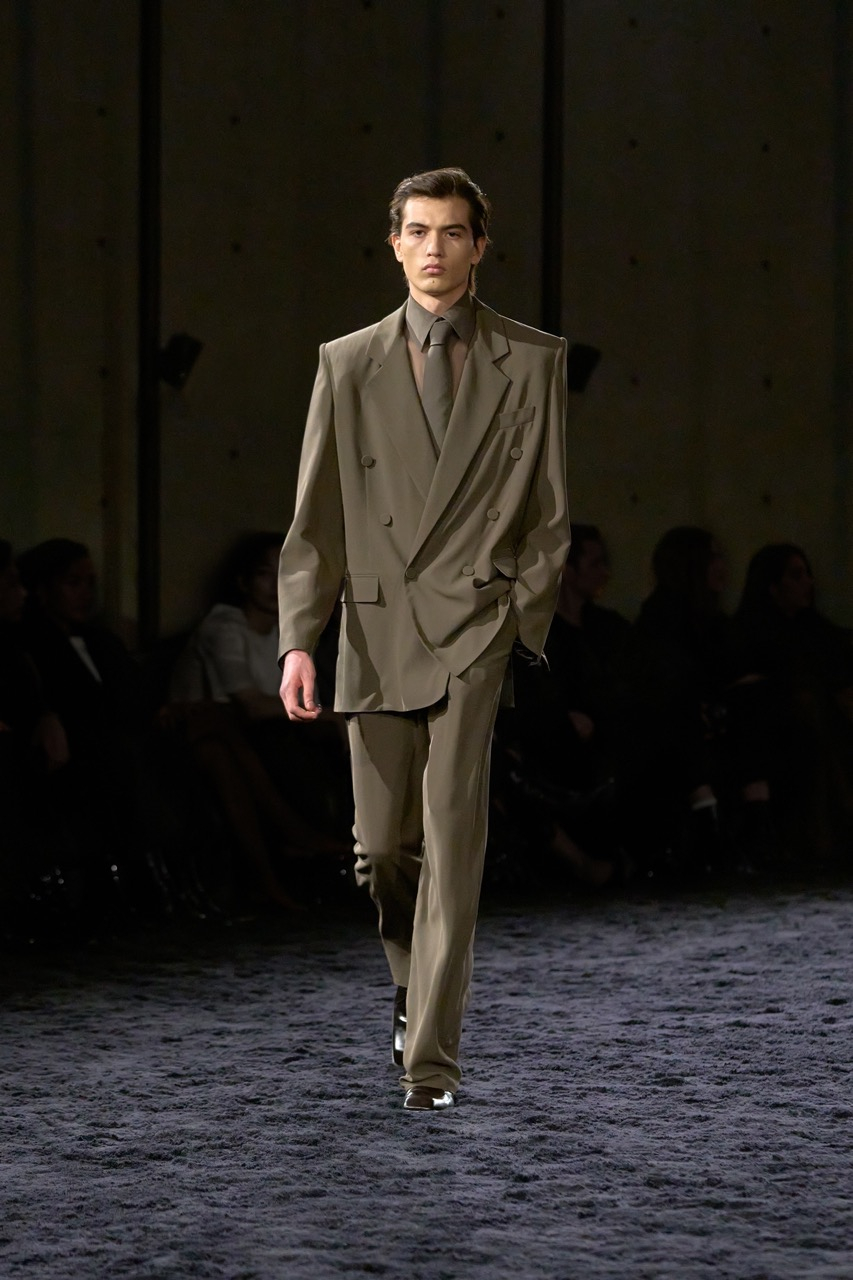 PS_YSL_FW24_Menswear_37 Large.jpeg