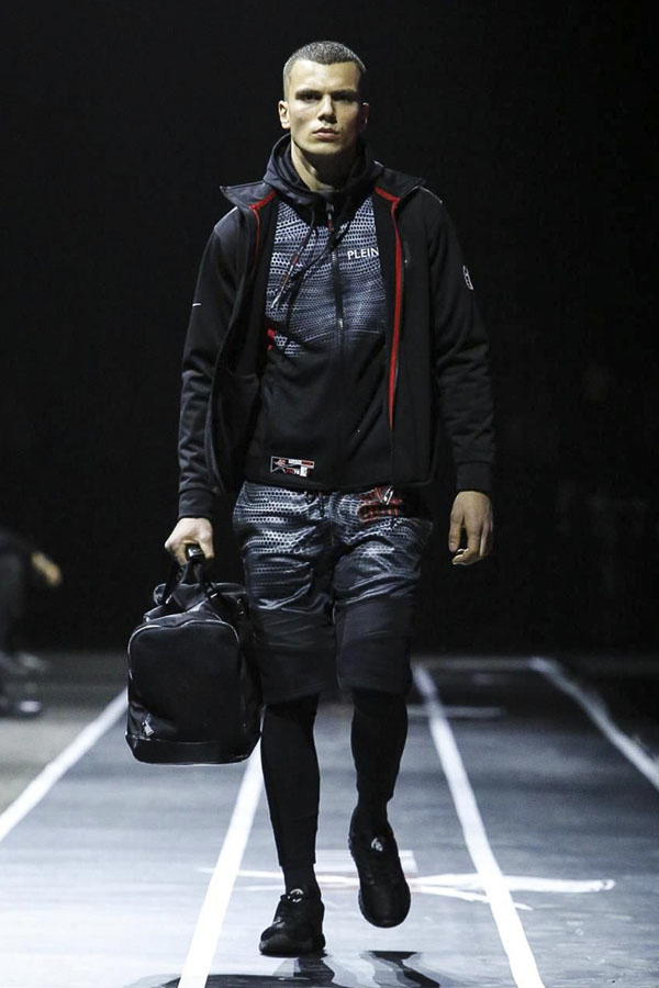 Plein-Sport-Menswear-FW17-Milan-1369-1484428434-bigthumb.jpg