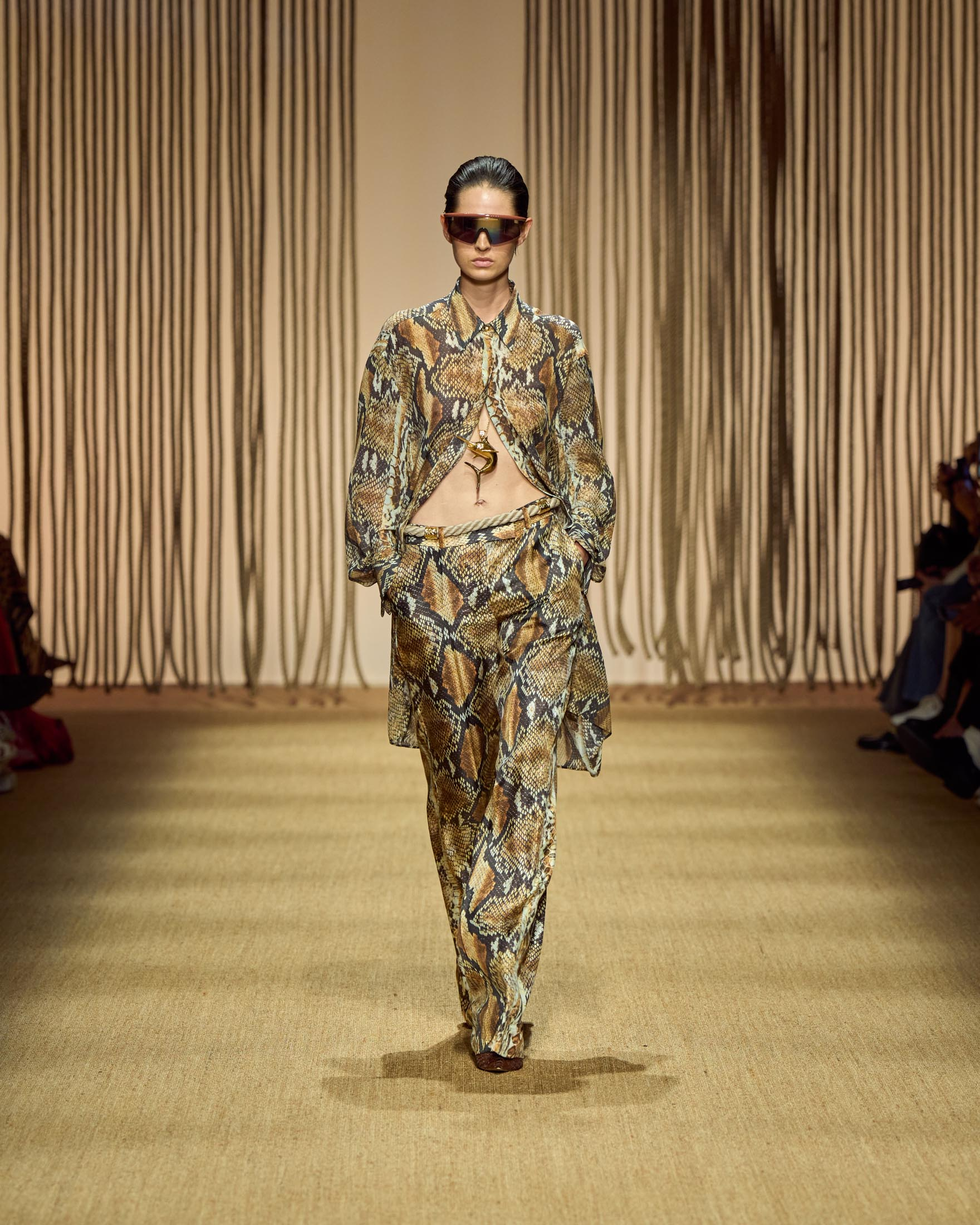 Roberto Cavalli 4X5 025.jpg