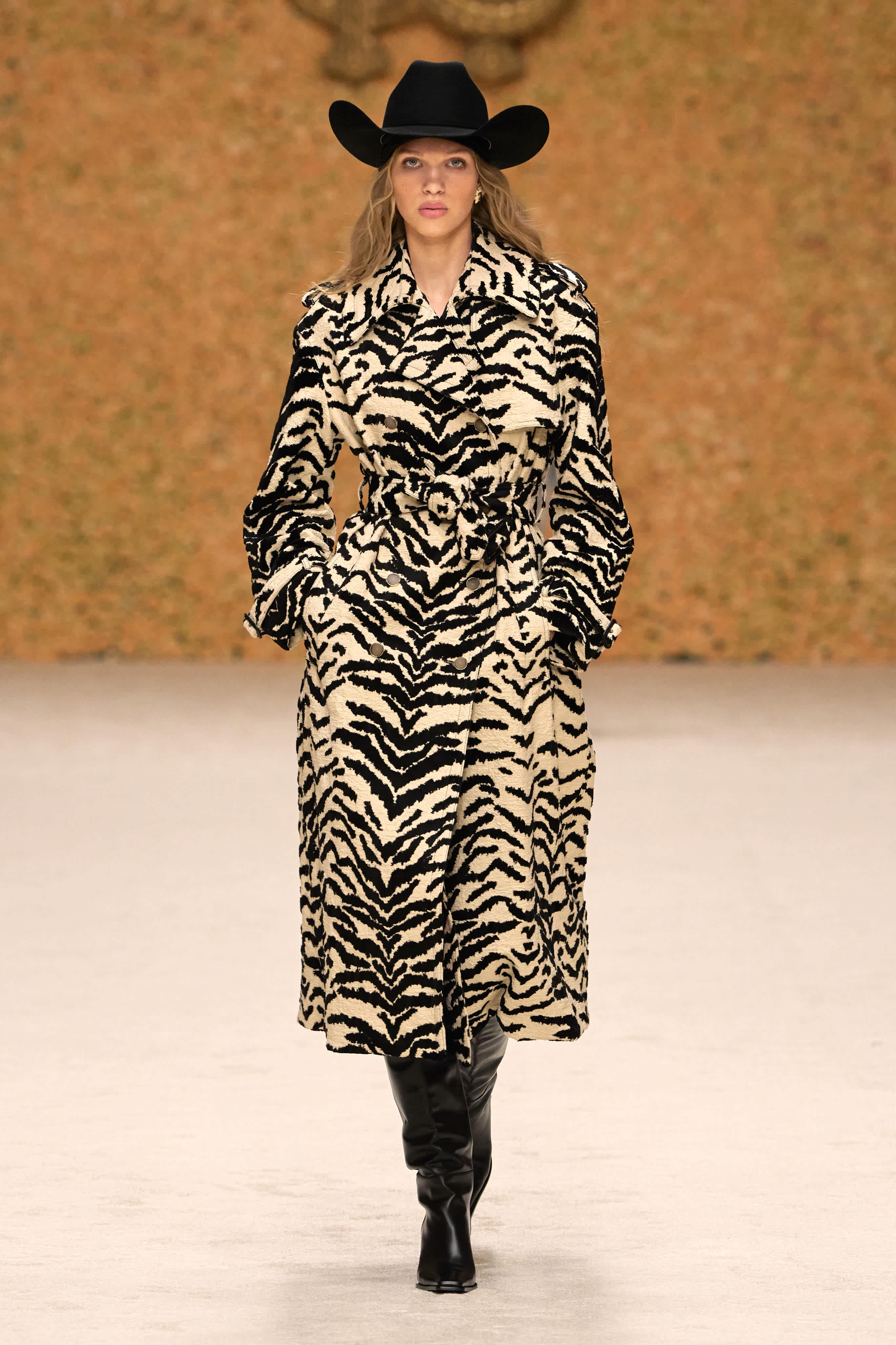 Roberto Cavalli S25 001.jpg