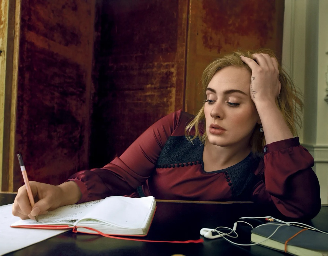 adele-vogue-cover-march-2016-06 Large.jpeg